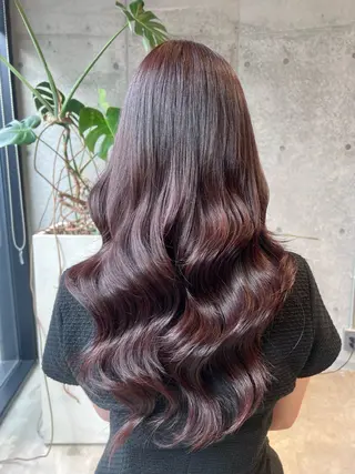ロング うるツヤ透明感カラー 𝐀𝐲𝐚𝐦𝐢のヘアスタイル
