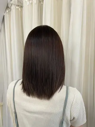 カラー 新城 奈央のヘアスタイル