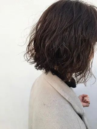 ショート パーマ 透明感カラー/ボブ あんまみゆのヘアスタイル