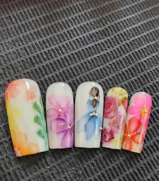 ネイル Mix Nailsのネイルデザイン