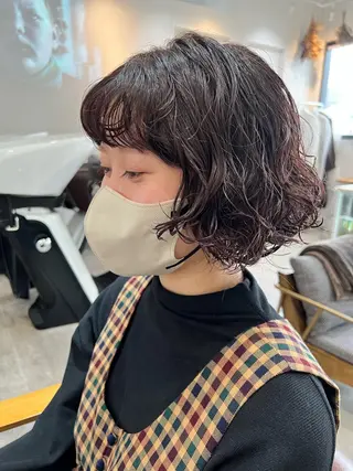 ショート パーマ 松坂 真衣のヘアスタイル