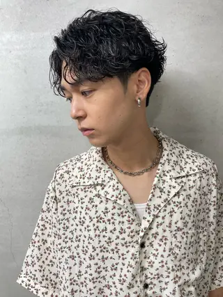 ショート カラー パーマ ヘアアレンジ メンズ 亀井隆汰/メンズ専門 パーマ/フェード可のヘアスタイル