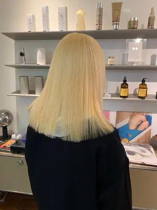 セミロング HITOMI 福岡パーマのヘアスタイル