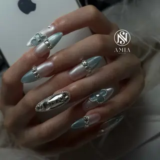 ロング 🌟AMIA BEAUTY🌟のネイルデザイン
