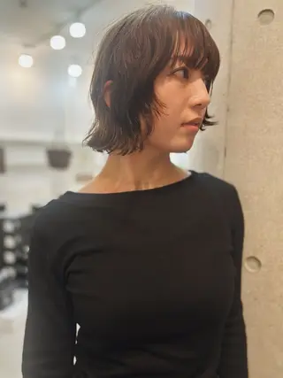 ミディアム パーマ オカモト ハルカのヘアスタイル