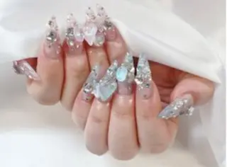 ロング M+Nail 新宿のネイルデザイン