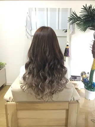 ロング KA BUのヘアスタイル