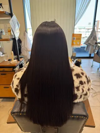 ロング メンズストレート⭐️ 髪質改善カラー⭐️のヘアスタイル