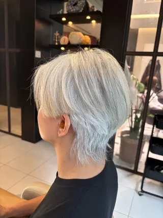 ショート APHRODITE 銀座/高橋 洸太のヘアスタイル