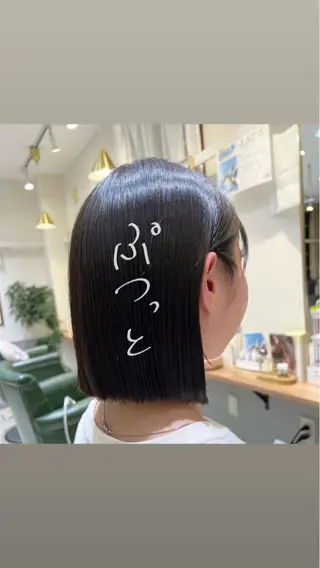 ミディアム melca. Amiのヘアスタイル