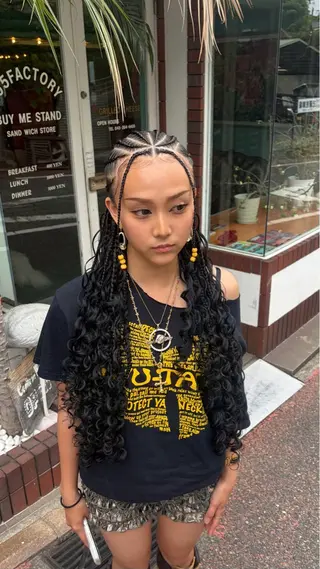 ロング 水野 明羽のヘアスタイル