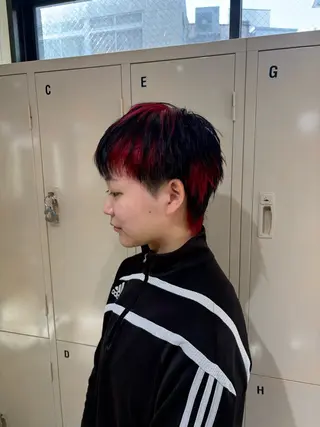 カラー メンズ 🧤高明度ハイトーン 🧤莉音のヘアスタイル