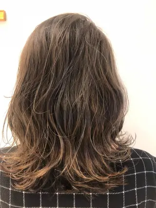 ミディアム 小夏の⭐️ パパです⭐️のヘアスタイル