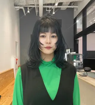ミディアム カラー 小佐田 航平のヘアスタイル