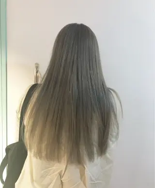 ロング カラー 🍊新宿南口🍊 ERINAのヘアスタイル