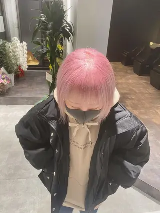 ショート カラー esu 天満のヘアスタイル