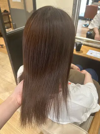 ミディアム カラー 松尾 遥花のヘアスタイル