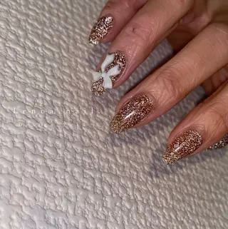 ネイル Tielu Yukiのネイルデザイン