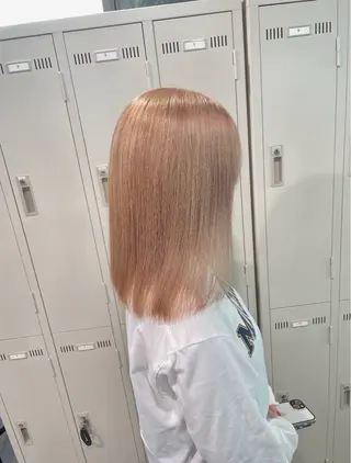 ミディアム カラー ベージュカラー💖 やすひろのヘアスタイル