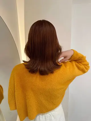 ミディアム カラー ヘアアレンジ 透明感カラー🩵 レイヤーカットYUIのヘアスタイル