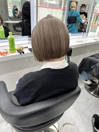 カラー 淡めベージュ🤎ショ ート🤎Kiyokaのヘアスタイル