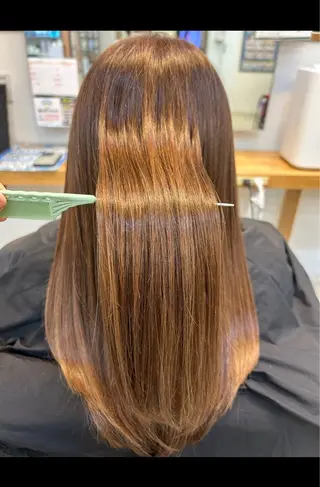 セミロング 櫻井 千穂のヘアスタイル