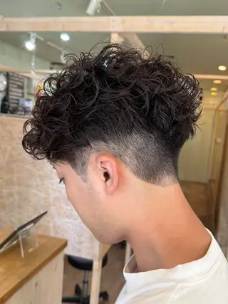 ショート パーマ メンズ メンズ特化/パーマ指 名No.1/百瀬太郎のヘアスタイル