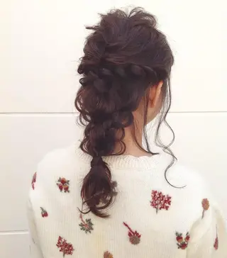 ロング カラー 榎園 由美のヘアスタイル