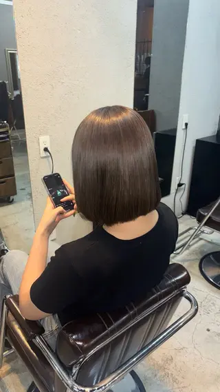 ミディアム カラー 小池 かなこのヘアスタイル