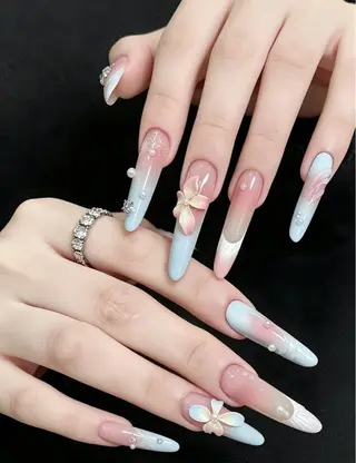ネイル Dyo Nail_Royalのネイルデザイン