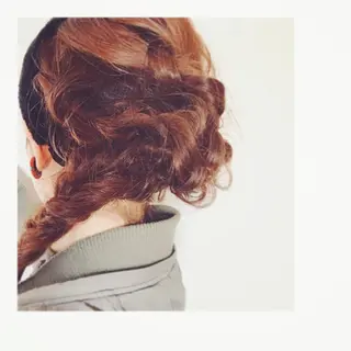 ヘアアレンジ くるくるパーマ aikoのヘアスタイル