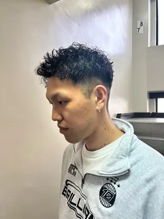 ショート パーマ メンズ KENSHIN メンズパーマのヘアスタイル