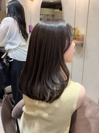 セミロング カラー 白浜 サキのヘアスタイル