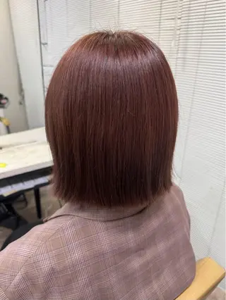 ミディアム ミルクティーカラー/ レイヤーカットAyaのヘアスタイル