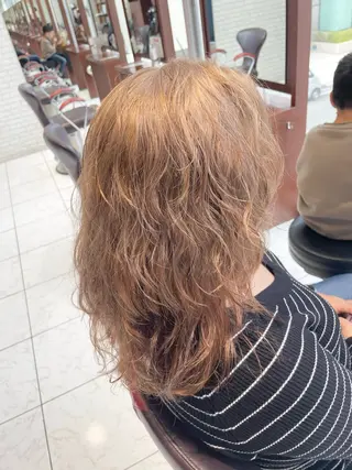 カラー AMITYメンズ特化 ASUMIのヘアスタイル