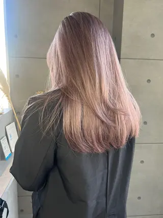 セミロング カラー misato 🌙のヘアスタイル