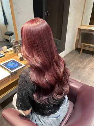 ロング 🦄艶カラー×韓国 NANA💎🐬のヘアスタイル