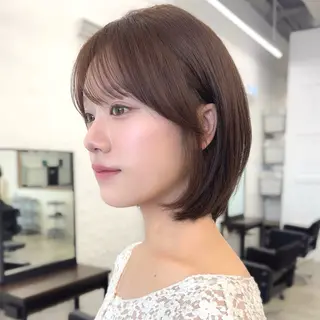 ショート カラー 顔まわり🥣レイヤー /透明感/水口舞奈のヘアスタイル