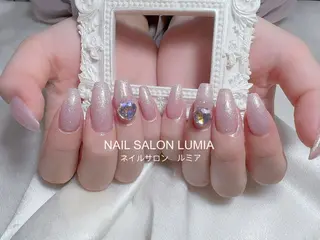 ネイル ネイルサロン ルミア Lumia 店長施術のネイルデザイン