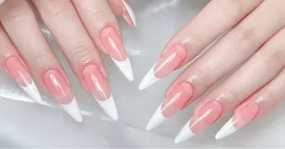 ネイル Aura  Nail 長さだし/パラジェルのネイルデザイン