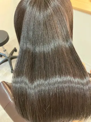 セミロング カラー ヘアアレンジ キッズ 横浜関内髪質改善 re:Magoのヘアスタイル
