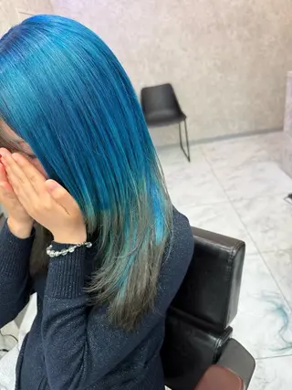 ミディアム カラー 🌺ハイトーン🌺 矢葺 なぎさ🌺🌺のヘアスタイル