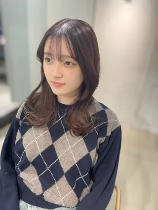 セミロング 梅田縮毛矯正◻︎髪質 改善◻︎細見 了眞のヘアスタイル