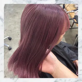 ミディアム 艶髪✖️ハイトーン 🫧YURIA🫧のヘアスタイル