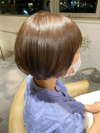 ショート カラー 聖 来のヘアスタイル