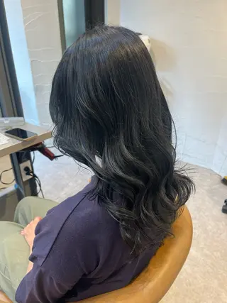 ミディアム カラー うしだ かおるのヘアスタイル