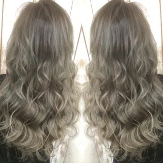 セミロング カラー 井上 一平のヘアスタイル