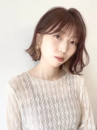ミディアム カラー Babylone hair&makeのヘアスタイル