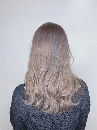 カラー 伊藤 舜斗のヘアスタイル