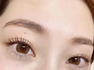 マツエク・マツパ 福田 莉子の眉毛・アイブロウイメージ